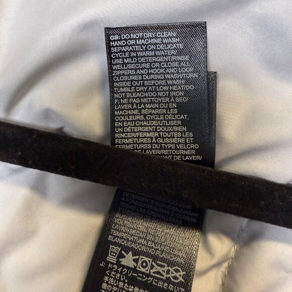 The North Face Women’s Nuptse 700 Vest Medium Gray Down Insulated EUC - Picture 9 of 14